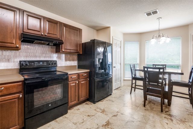 7813 Oak Garden Trail, Dallas, TX 75232