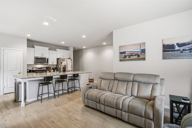 4812 Foundation Street, Haltom City, TX 76117