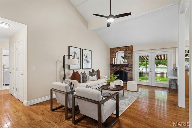 14 Tree Hill Court, Manchester, MO 63021