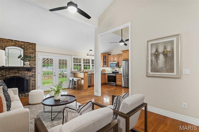 14 Tree Hill Court, Manchester, MO 63021