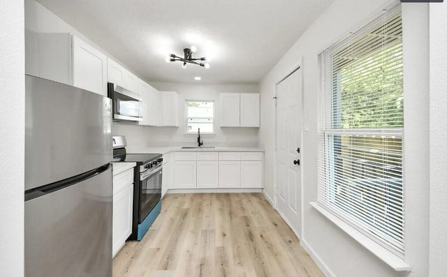 7301 Sherman Street, Houston, TX 77011