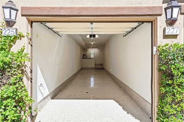 225 Coral Rose, Irvine, CA 92603