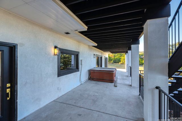 141 Oak Shores, Canyon Lake, TX 78133