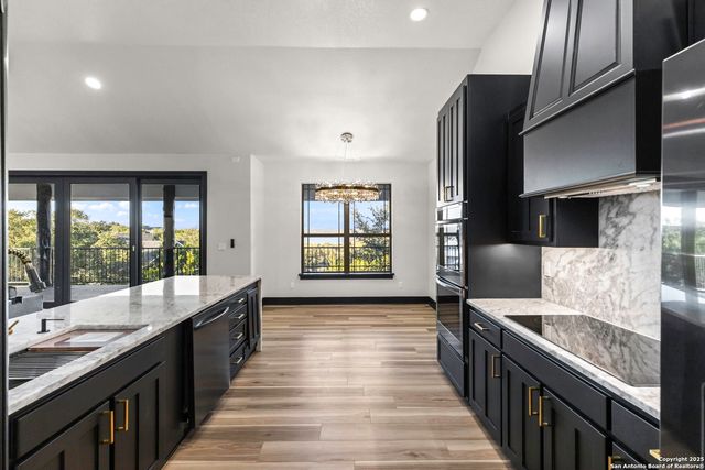 141 Oak Shores, Canyon Lake, TX 78133