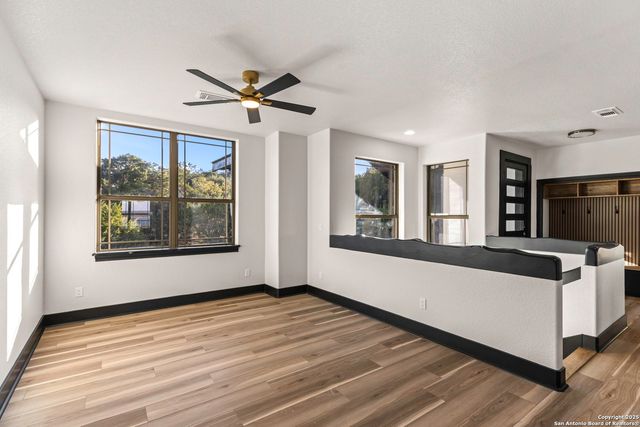 141 Oak Shores, Canyon Lake, TX 78133