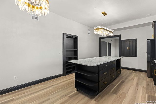 141 Oak Shores, Canyon Lake, TX 78133