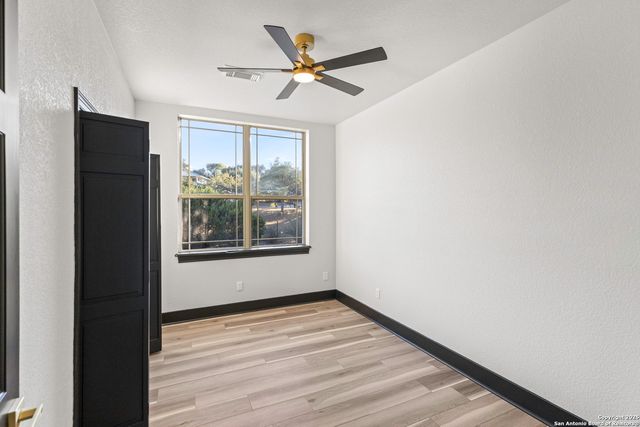 141 Oak Shores, Canyon Lake, TX 78133