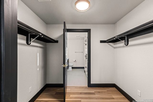 141 Oak Shores, Canyon Lake, TX 78133