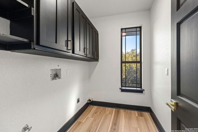 141 Oak Shores, Canyon Lake, TX 78133