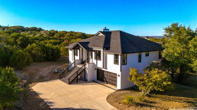 141 Oak Shores, Canyon Lake, TX 78133