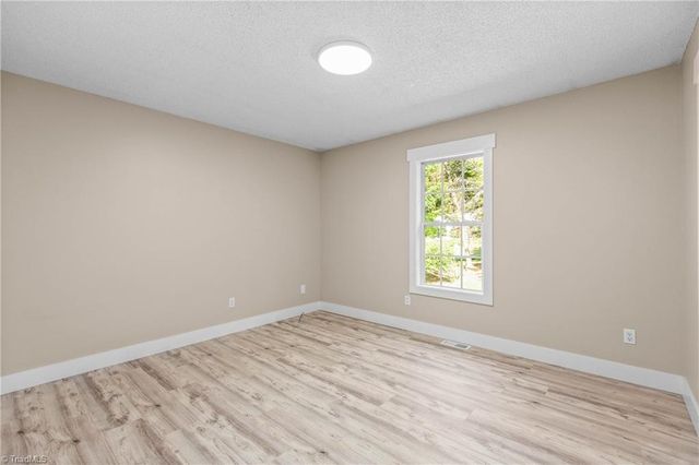 113 Conifer Court, King, NC 27021