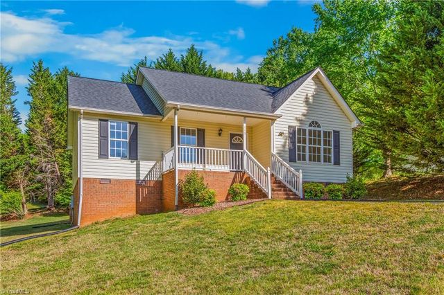 113 Conifer Court, King, NC 27021