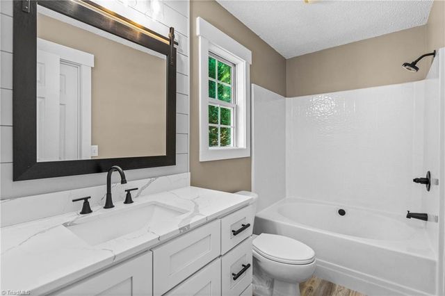 113 Conifer Court, King, NC 27021