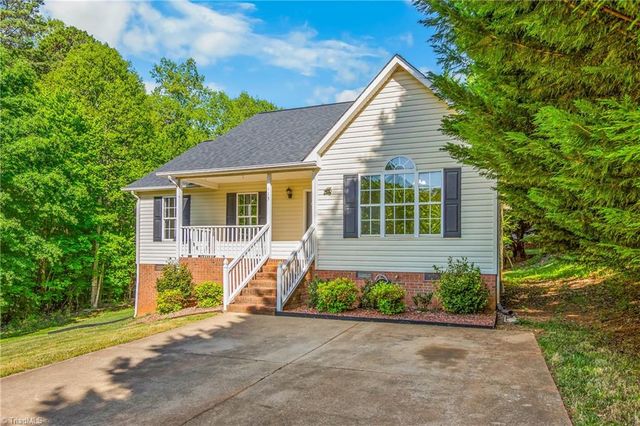 113 Conifer Court, King, NC 27021