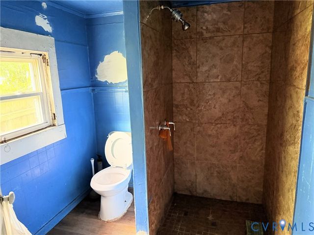 2114 Selden St, Richmond, VA 23223