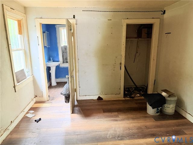 2114 Selden St, Richmond, VA 23223