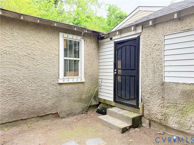 2114 Selden St, Richmond, VA 23223