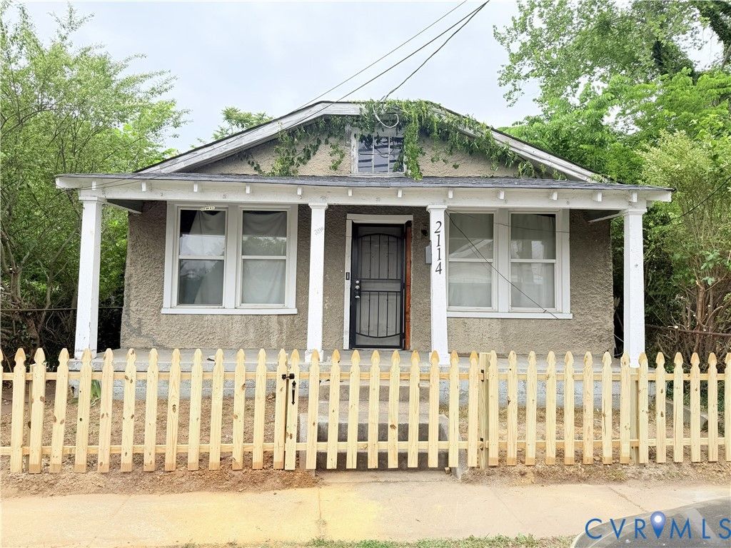 2114 Selden St, Richmond, VA 23223