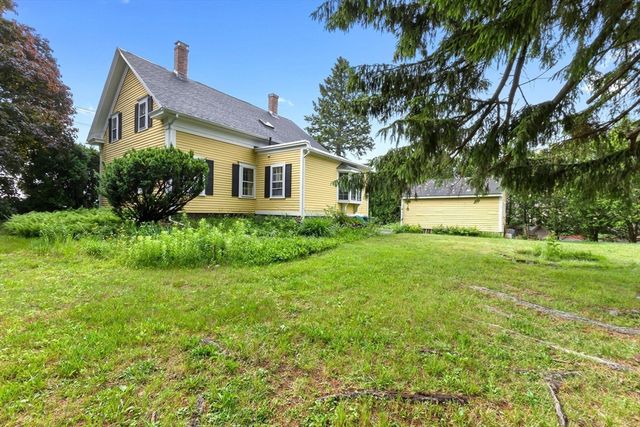 109-111 Liberty St, Danvers, MA 01923