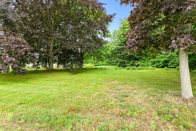 109-111 Liberty St, Danvers, MA 01923