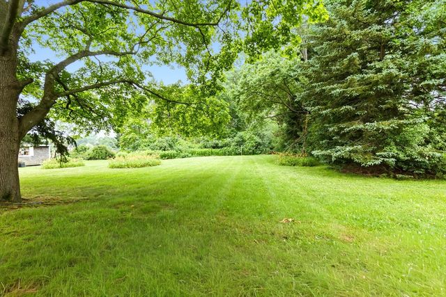 109-111 Liberty St, Danvers, MA 01923