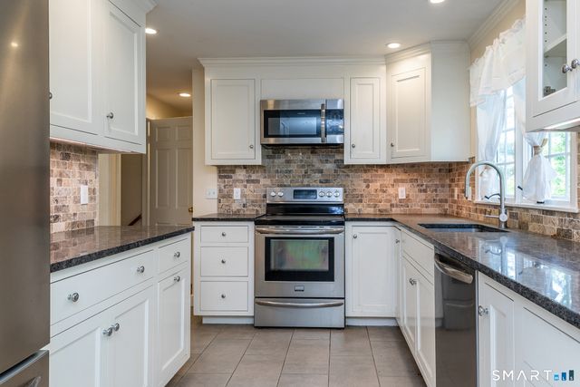 4 Judge Road, Roxbury, CT 06783