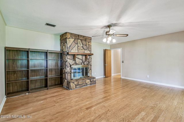 7009 HANSON Drive S, Jacksonville, FL 32210