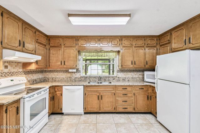 7009 HANSON Drive S, Jacksonville, FL 32210