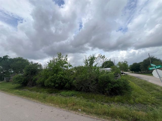 5810 Judy Street, Rosharon, TX 77583
