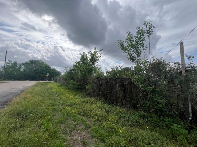 5810 Judy Street, Rosharon, TX 77583