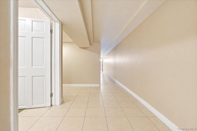 1027 E 231st Street, Bronx, NY 10466