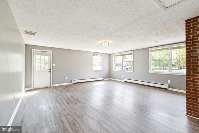 45448 MALLARD ST, Sterling, VA 20165