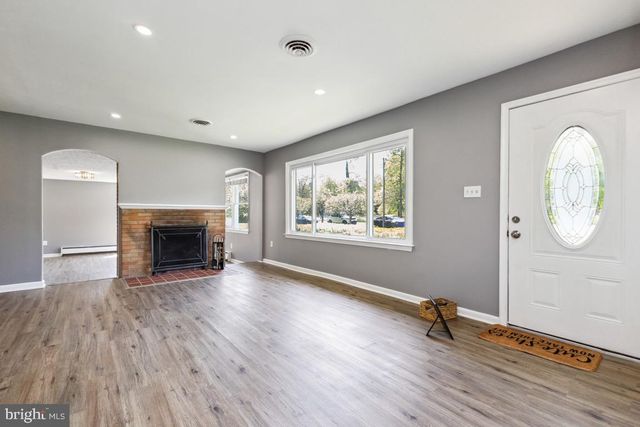 45448 MALLARD ST, Sterling, VA 20165
