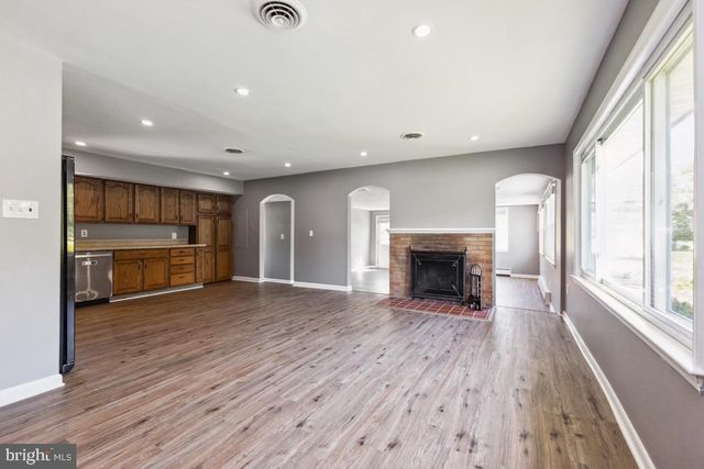 45448 MALLARD ST, Sterling, VA 20165
