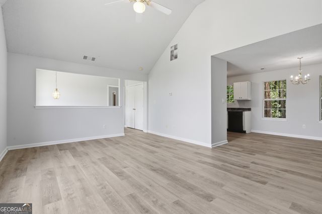 6276 Crooked Creek Drive, Rex, GA 30273