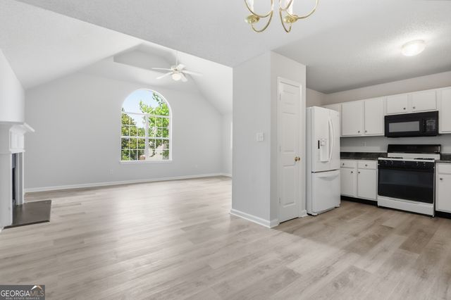 6276 Crooked Creek Drive, Rex, GA 30273