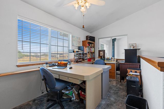 7620 E Grayson Rd, Hughson, CA 95326