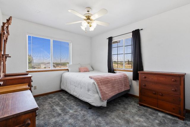 7620 E Grayson Rd, Hughson, CA 95326