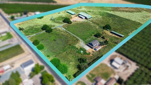7620 E Grayson Rd, Hughson, CA 95326
