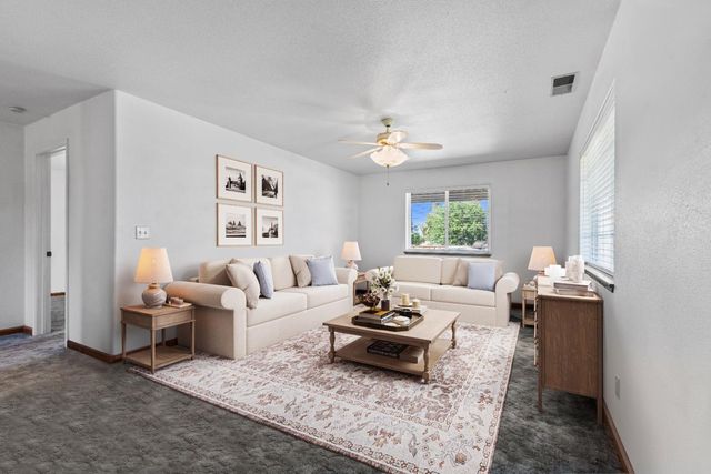 7620 E Grayson Rd, Hughson, CA 95326