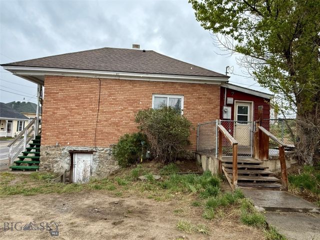 327 W Boardman Street, Butte, MT 59701