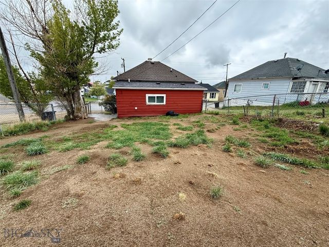 327 W Boardman Street, Butte, MT 59701