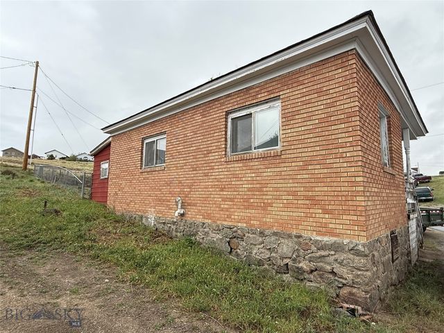 327 W Boardman Street, Butte, MT 59701