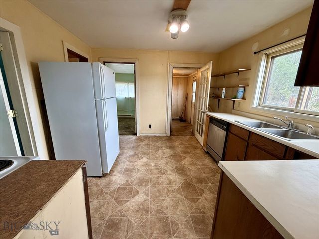 327 W Boardman Street, Butte, MT 59701
