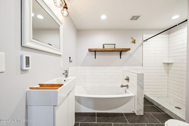 1809 Bonnycastle Ave, Louisville, KY 40205