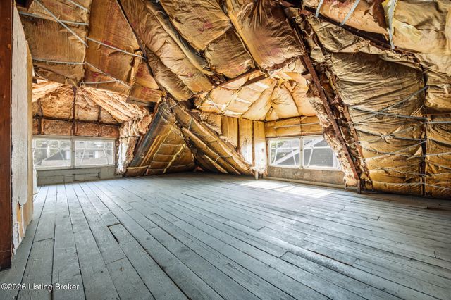 1809 Bonnycastle Ave, Louisville, KY 40205