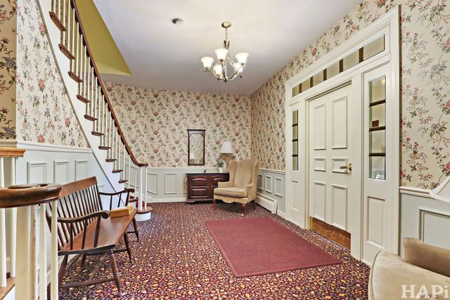 501 Coventry Lane 18, Crystal Lake, IL 60014