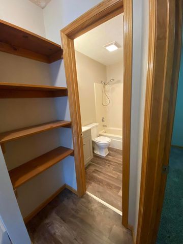 53 Neil Street, 2, Delaware, OH 43015
