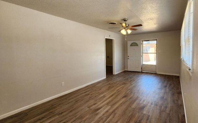 4401 31st Street, Lubbock, TX 79410