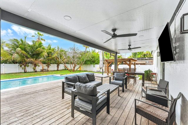 1617 Adams Street, Hollywood, FL 33020